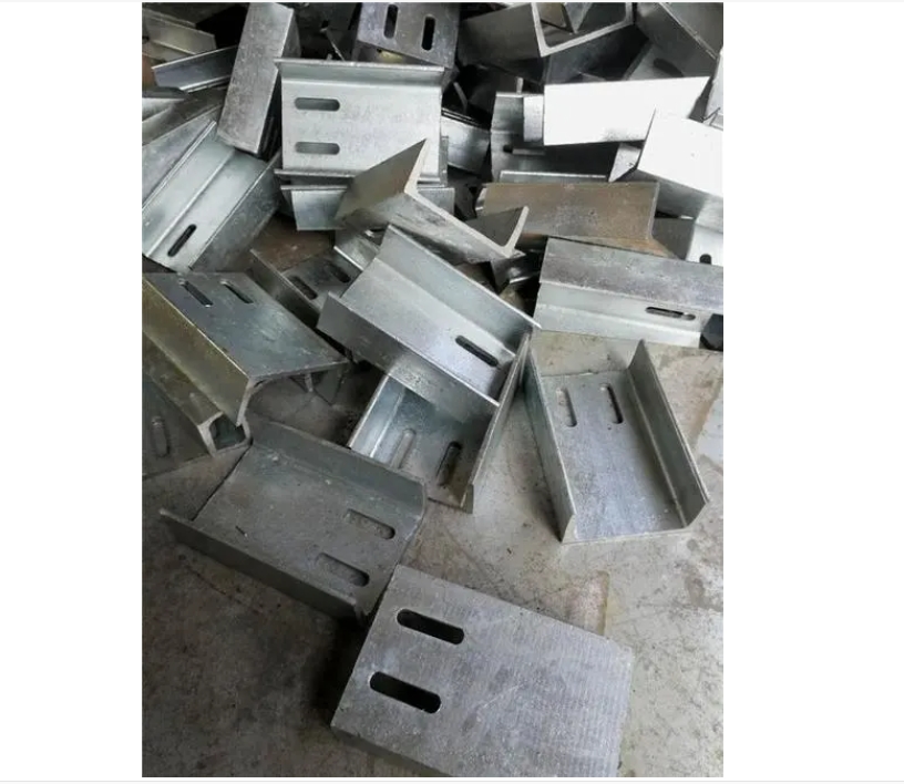 息烽河北槽钢连接件